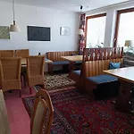 Hubertus 3*